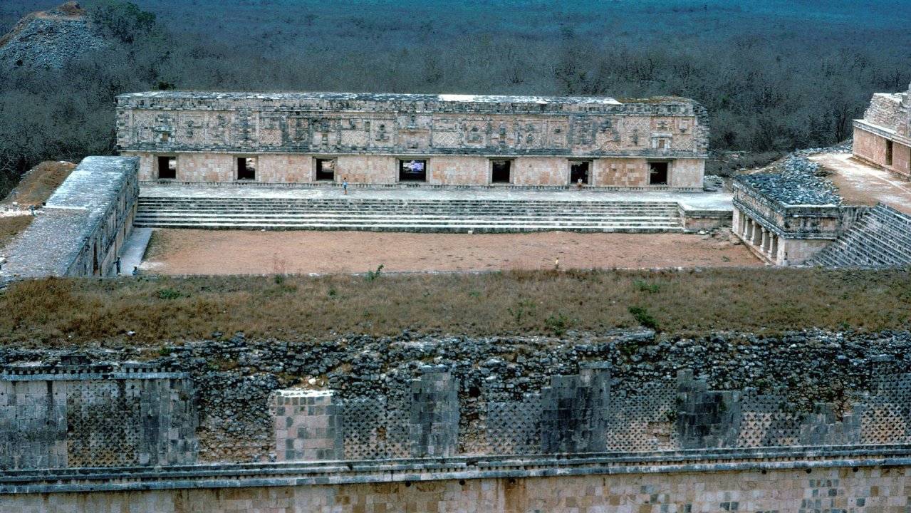 030Uxmal