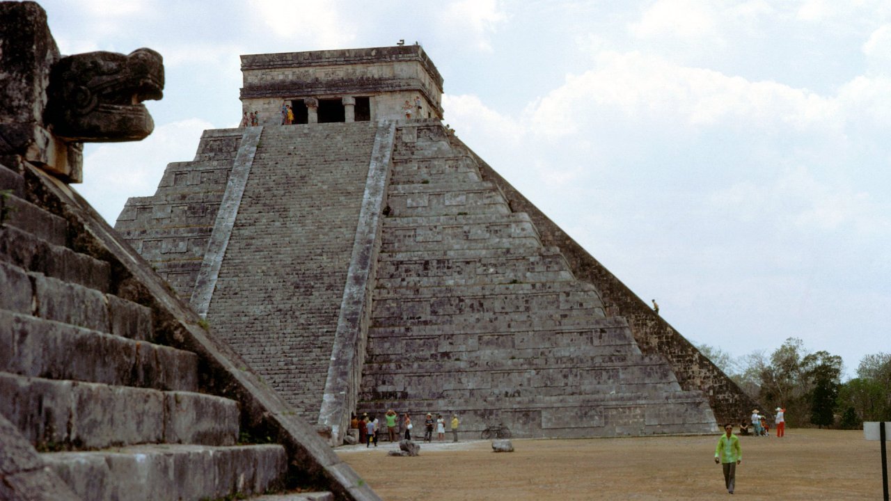 069ChichenItza